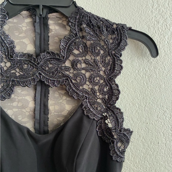 Cache Black Sheath Halter Lace Cocktail Dress 0 - Picture 10 of 15